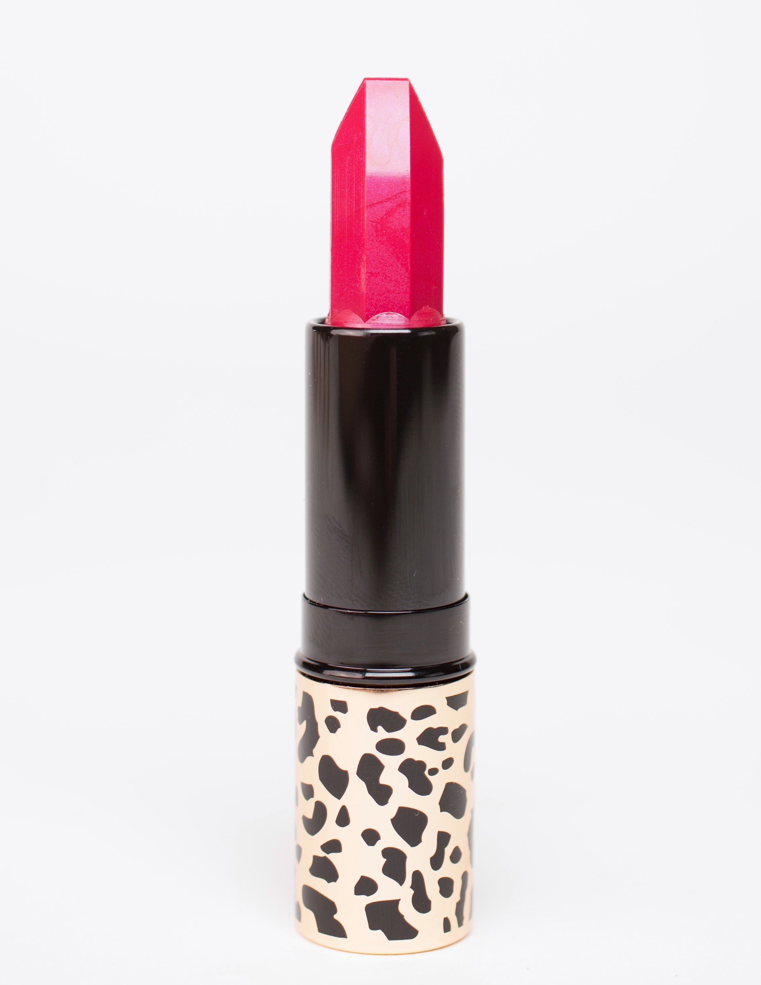 LTW Vargas Girl Deep Pink Lipstick Swatch